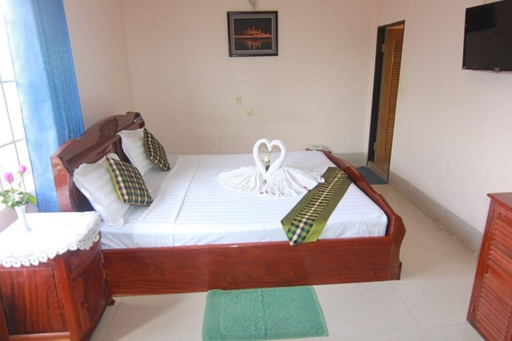 Siem Reap Riverside Hotel Екстериор снимка